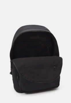 Calvin Klein Must Campus - Sac À Dos - Black -Magasin De Vêtements bf2e3b768e9f43b0a2c71db6c34cece3 scaled